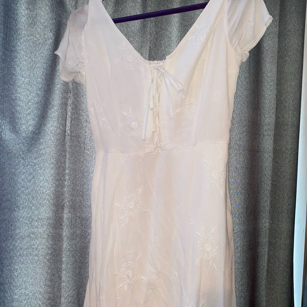 White Hollister mini dress size small.